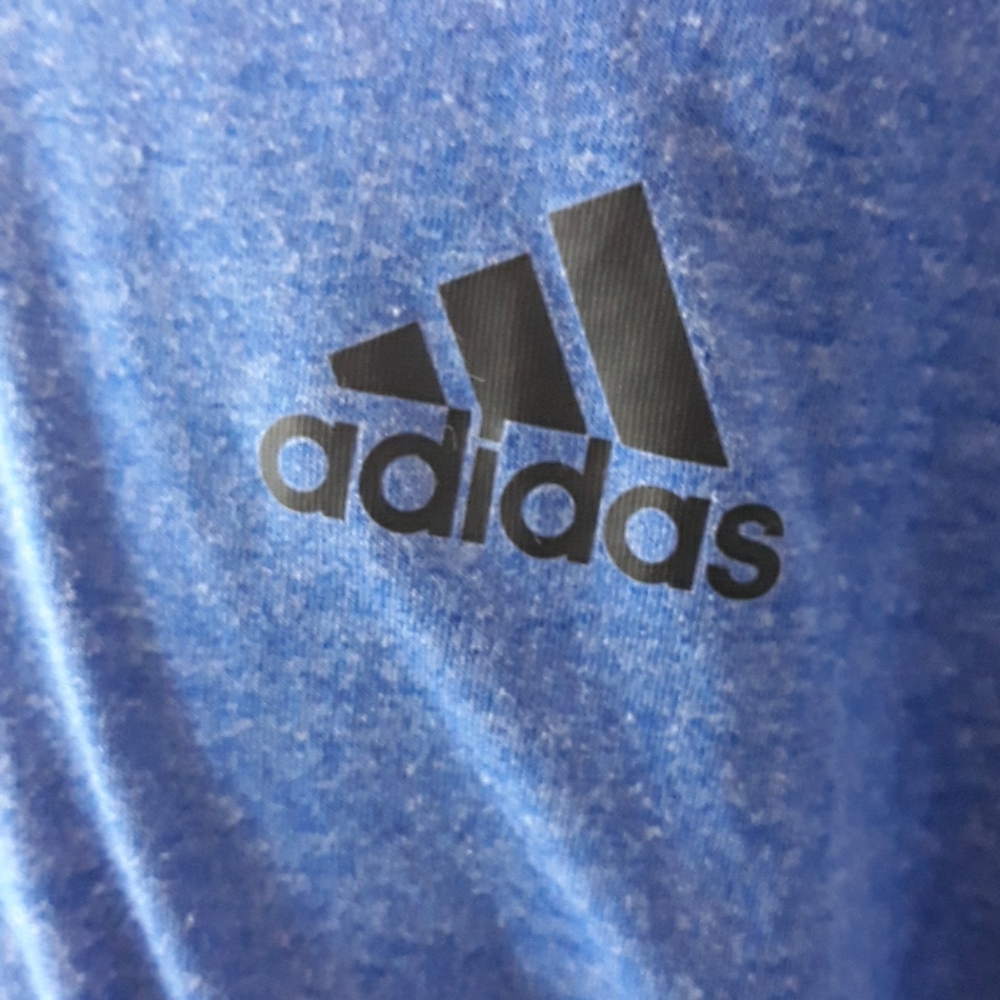 Adidas - Picture 2 of 9